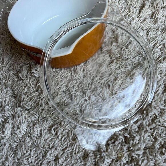 Vintage Pyrex Butterfly Gold 475-B Casserole Bowl with Lid 2.5 L - Picture 16 of 16
